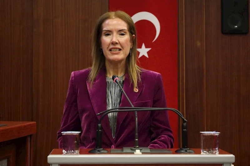 MECLİS ÜYESİ AYŞE FATMAGÜL TERZİ: İZMİT ATATÜRK’ÜN MODERN BİR TÜRKİYE HAYALİNİN DOĞUP GÜÇLENDİĞİ BİR YERDİR