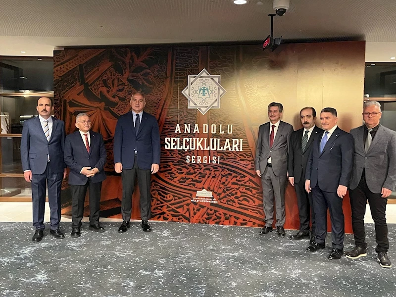 Kayseri Büyükşehir’den Anadolu Selçukluları Sergisi’ne 27 Eser ile Destek