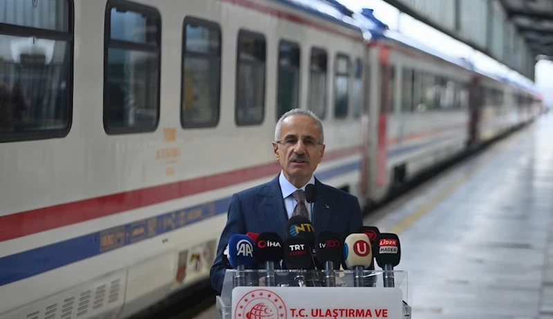 DEMİRYOLLARINDA GÜNEŞ ENERJİSİ DÖNEMİ BAŞLADI
