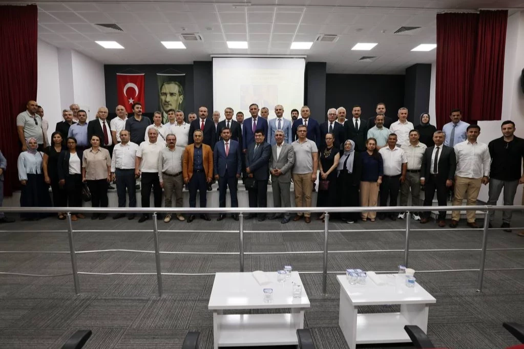 Kocaeli Çayırova’da eğitimin paydaşları bir araya geldi