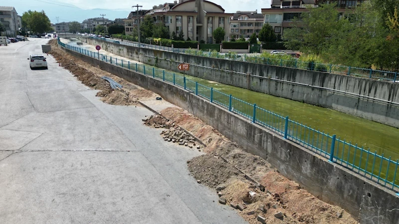 İZMİT BELEDİYESİNDEN ALİKAHYA FATİH MAHALLESİ’NE MODERN AYDINLATMA