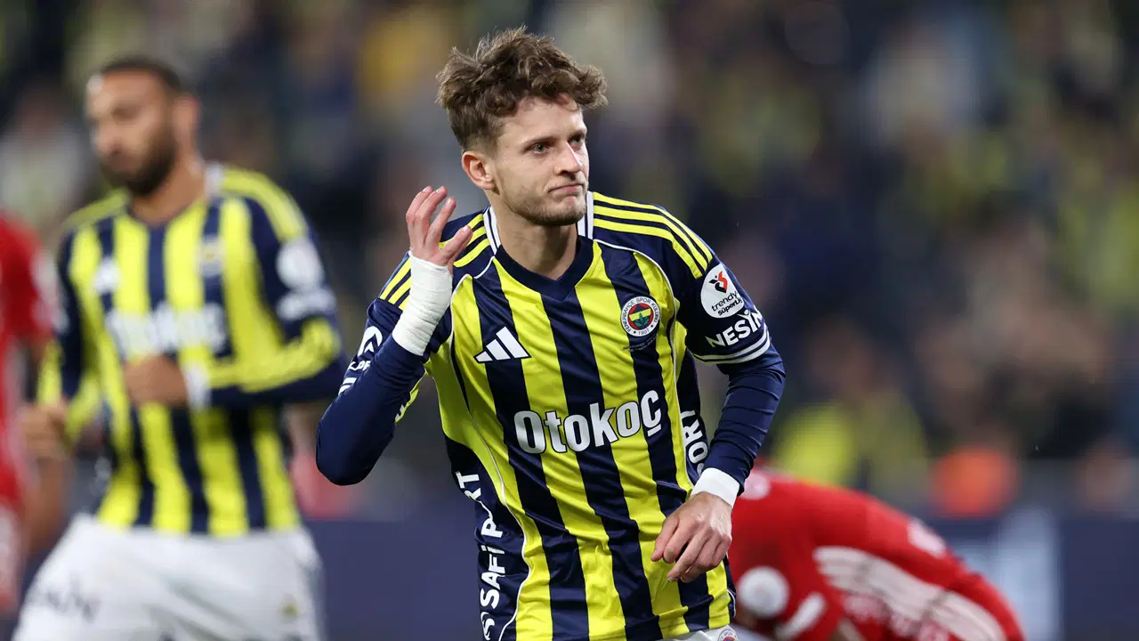 Sebastian Szymanski'den Fenerbahçe'ye veda mesajı: Yeni adresi belli oluyor!