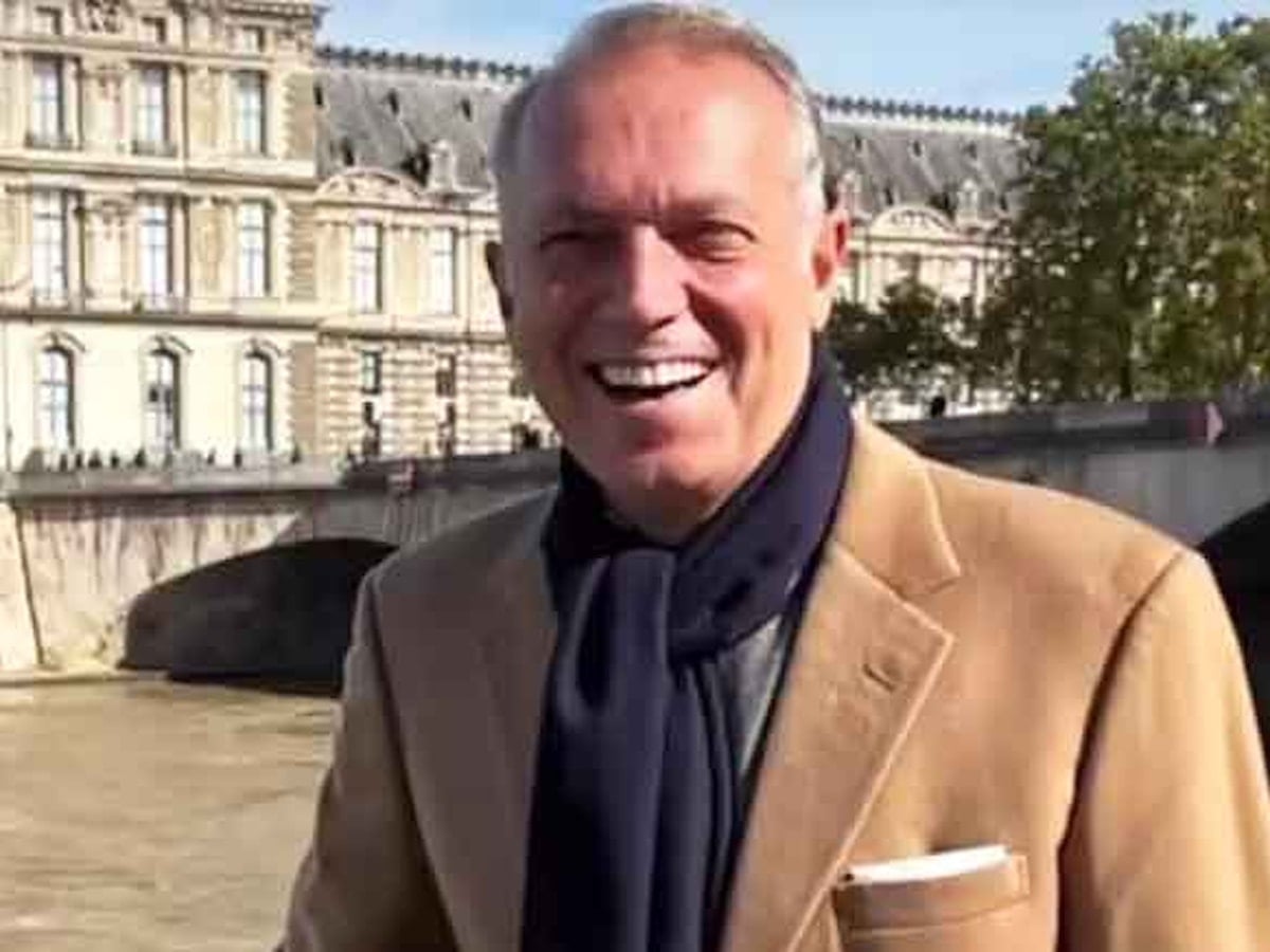 Cem Uzan sosyetenin ünlü ismiyle aşk yaşıyor